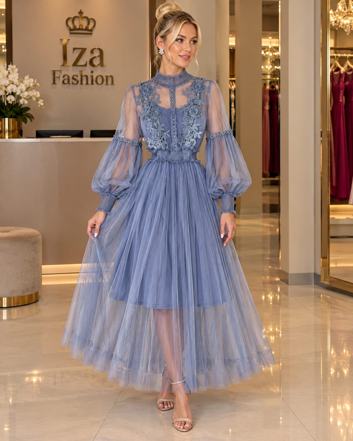 Vestido Midi Azul Serenity com Crepe e Renda Floral Guipir